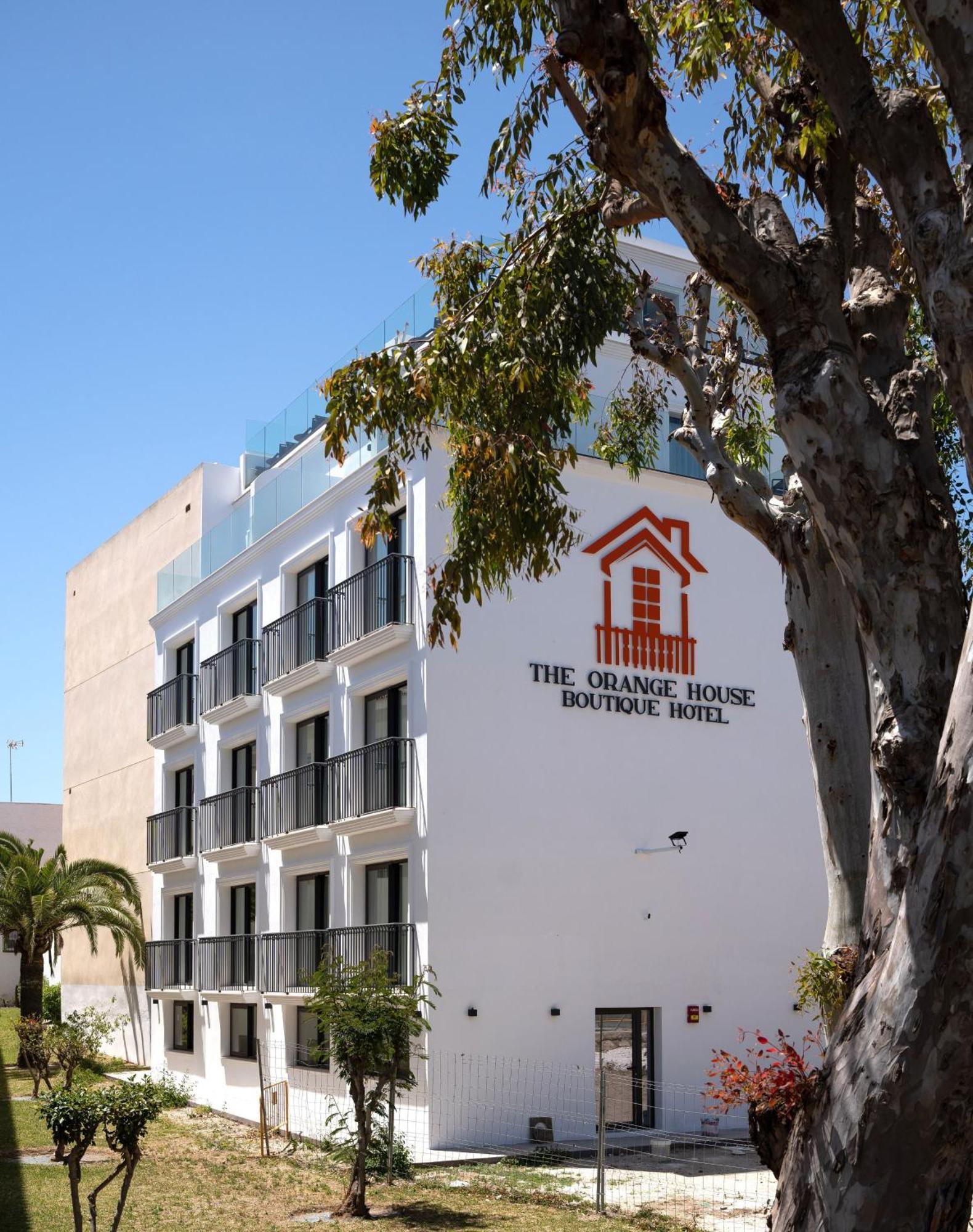 The Orange House Boutique Hotel And Upstairs Rooftop Bar Center Of La Cala De Mijas 100M From The Beach Екстериор снимка
