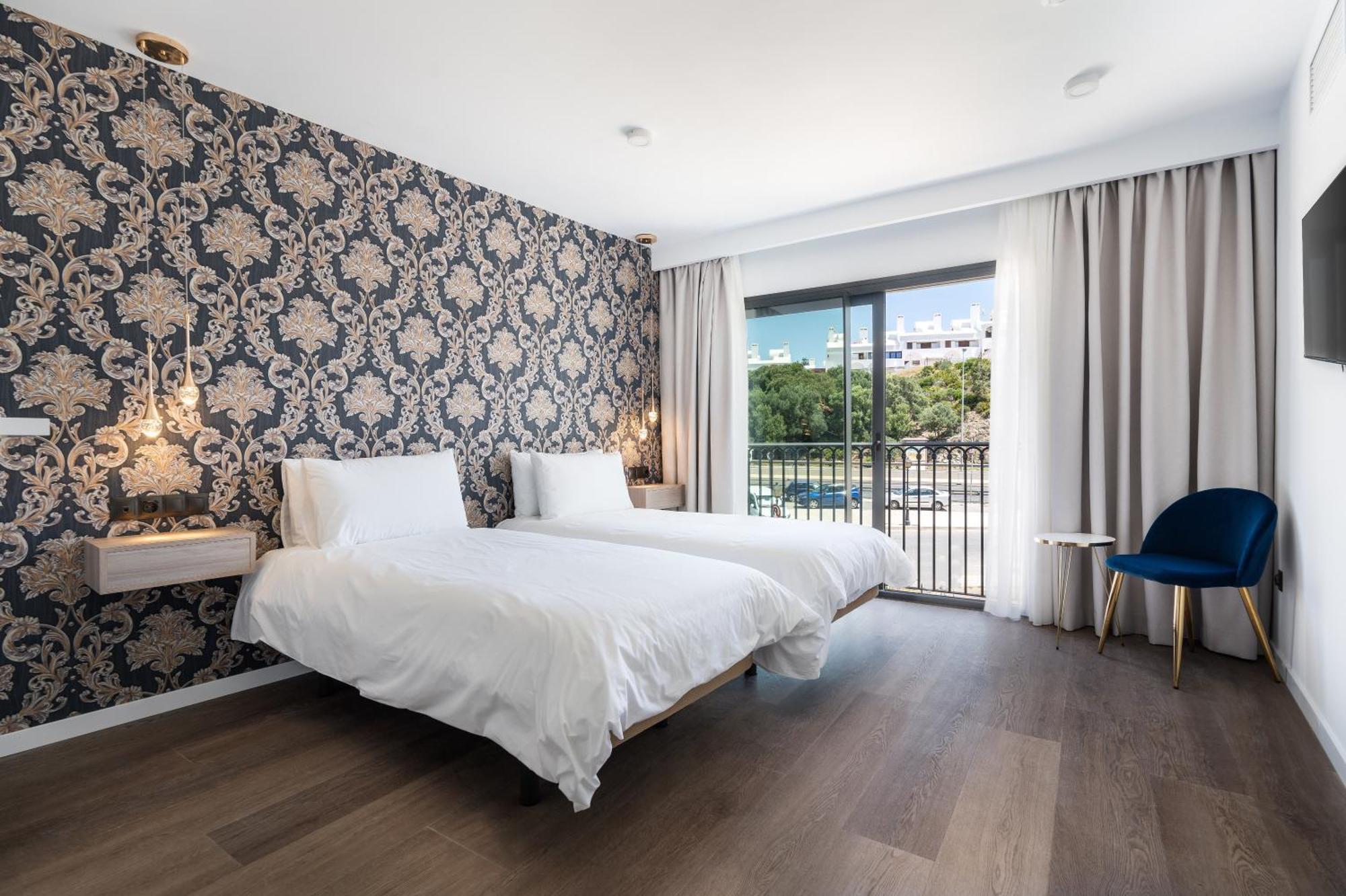 The Orange House Boutique Hotel And Upstairs Rooftop Bar Center Of La Cala De Mijas 100M From The Beach Екстериор снимка