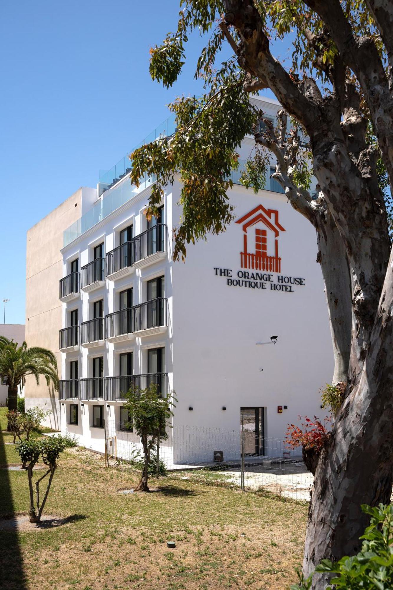 The Orange House Boutique Hotel And Upstairs Rooftop Bar Center Of La Cala De Mijas 100M From The Beach Екстериор снимка