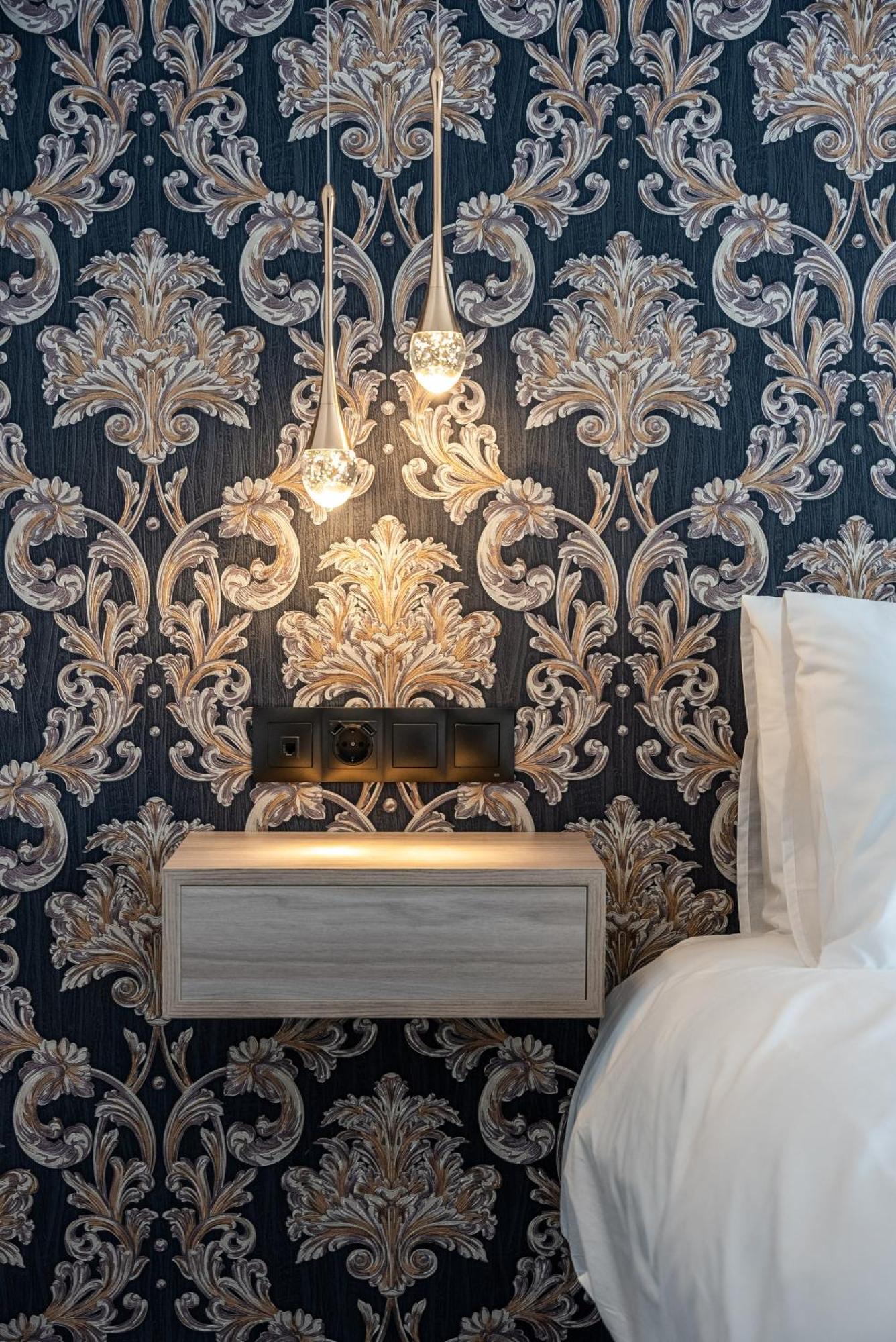 The Orange House Boutique Hotel And Upstairs Rooftop Bar Center Of La Cala De Mijas 100M From The Beach Екстериор снимка