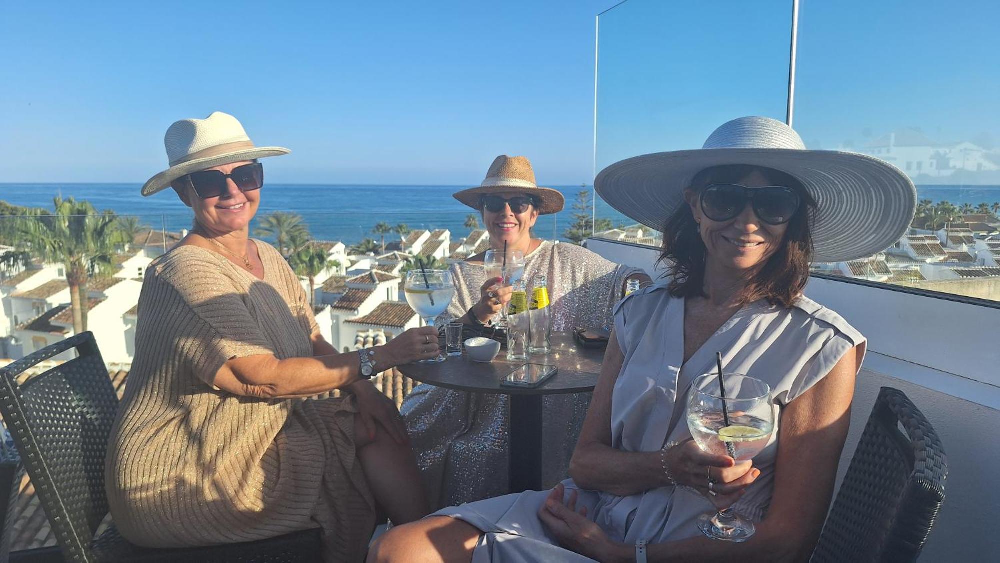 The Orange House Boutique Hotel And Upstairs Rooftop Bar Center Of La Cala De Mijas 100M From The Beach Екстериор снимка