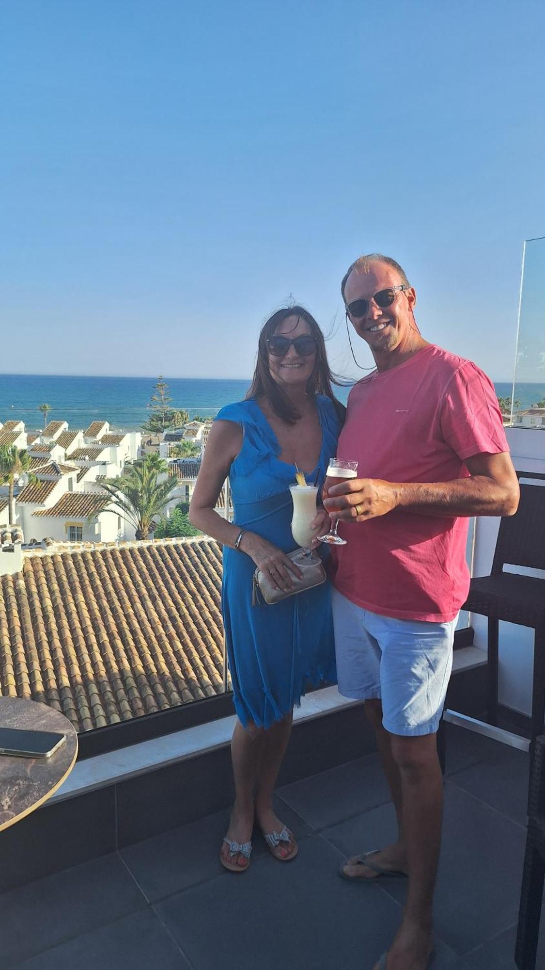 The Orange House Boutique Hotel And Upstairs Rooftop Bar Center Of La Cala De Mijas 100M From The Beach Екстериор снимка