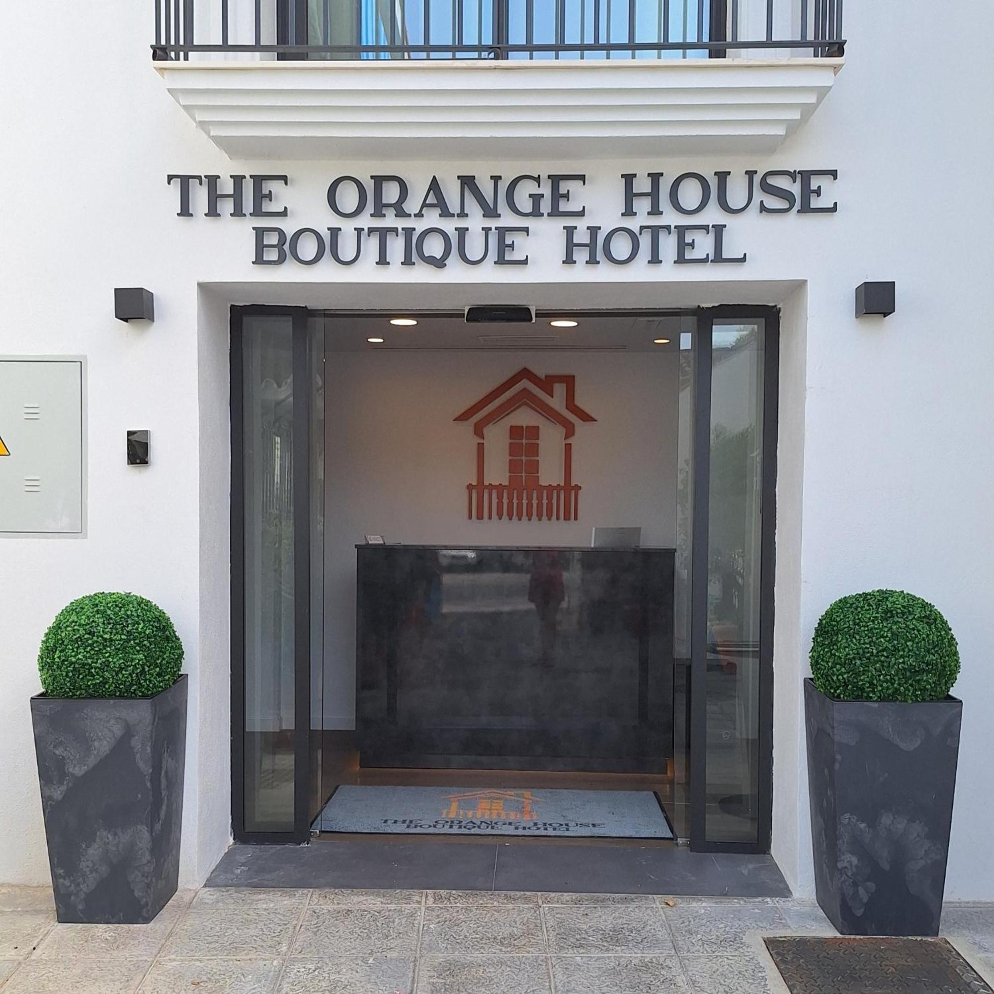 The Orange House Boutique Hotel And Upstairs Rooftop Bar Center Of La Cala De Mijas 100M From The Beach Екстериор снимка