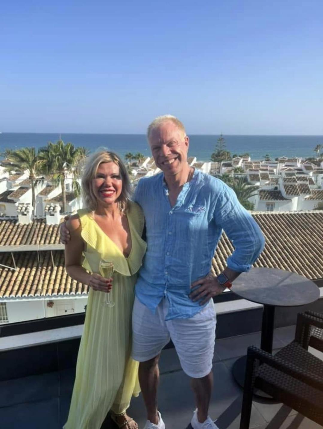 The Orange House Boutique Hotel And Upstairs Rooftop Bar Center Of La Cala De Mijas 100M From The Beach Екстериор снимка